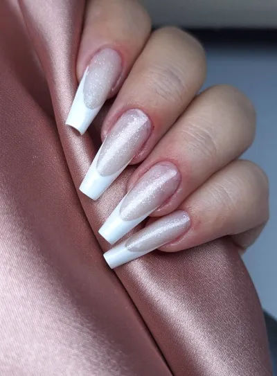 🤍 Klasszikus francia, kis csillogással és őszinteséggel 🤍