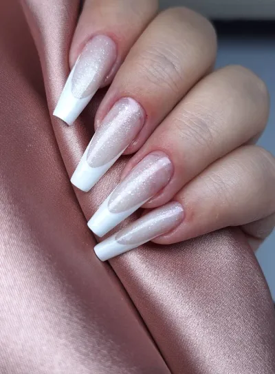 🤍 Klasszikus francia, kis csillogással és őszinteséggel 🤍