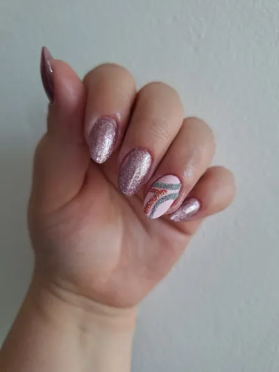 Minimalista vonalak